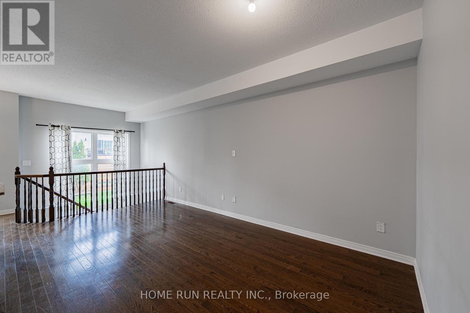 19 Dundalk Private, Ottawa, Ontario  K2R 0J5 - Photo 7 - X13075180