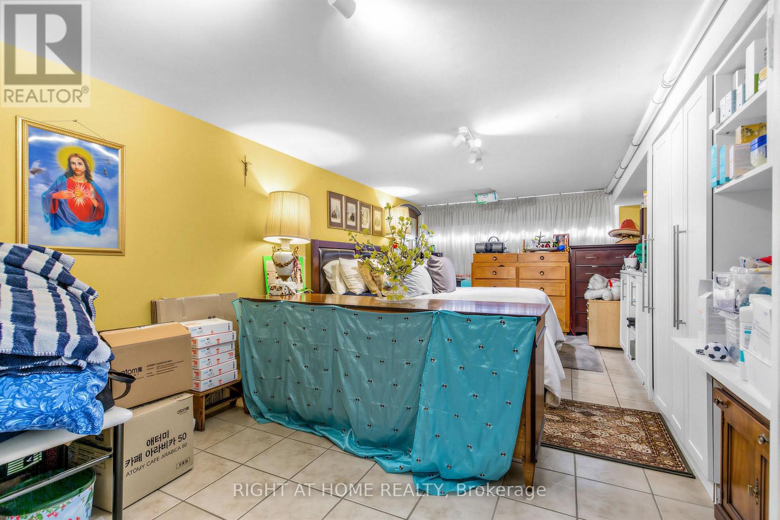 5 Thwaite Avenue, Toronto, Ontario  M3L 2C8 - Photo 25 - W13075196