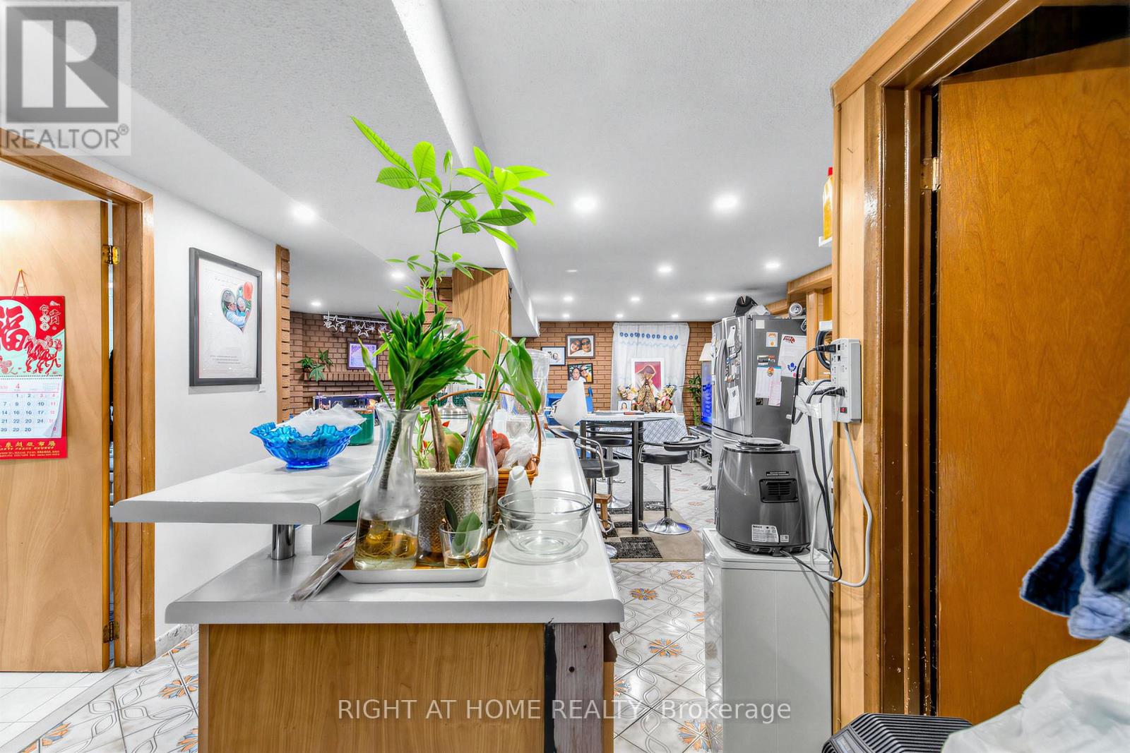 5 Thwaite Avenue, Toronto, Ontario  M3L 2C8 - Photo 28 - W13075196
