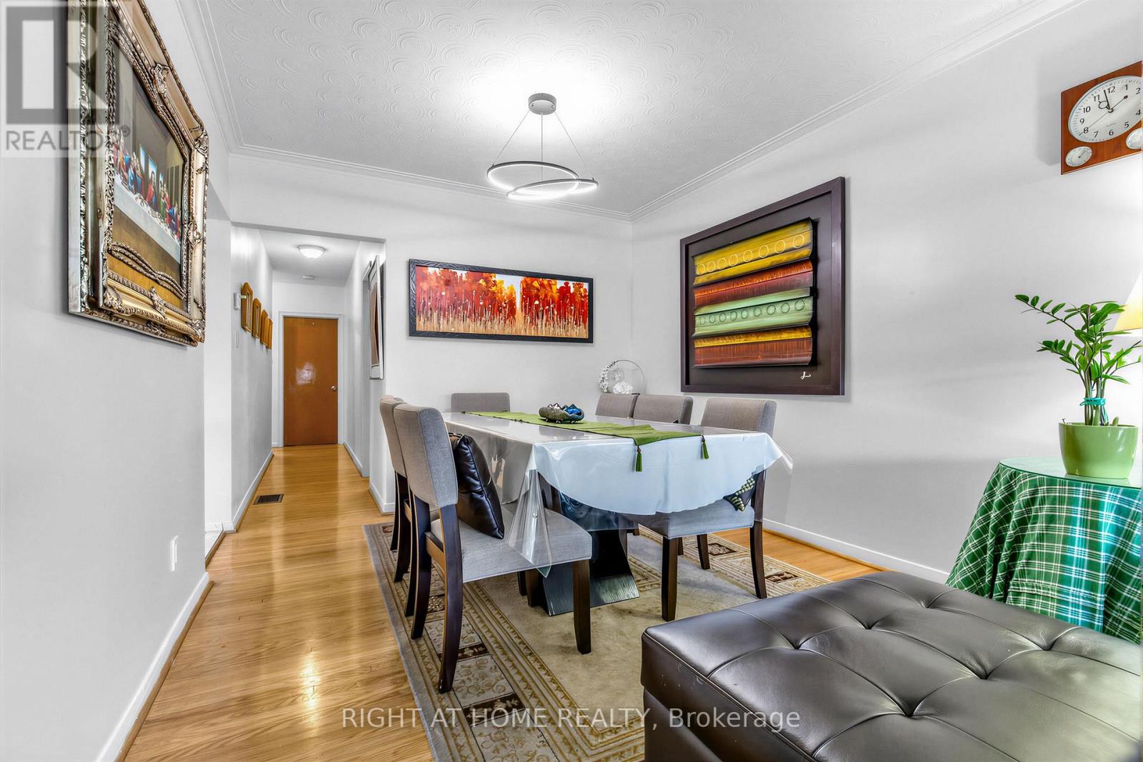 5 Thwaite Avenue, Toronto, Ontario  M3L 2C8 - Photo 5 - W13075196