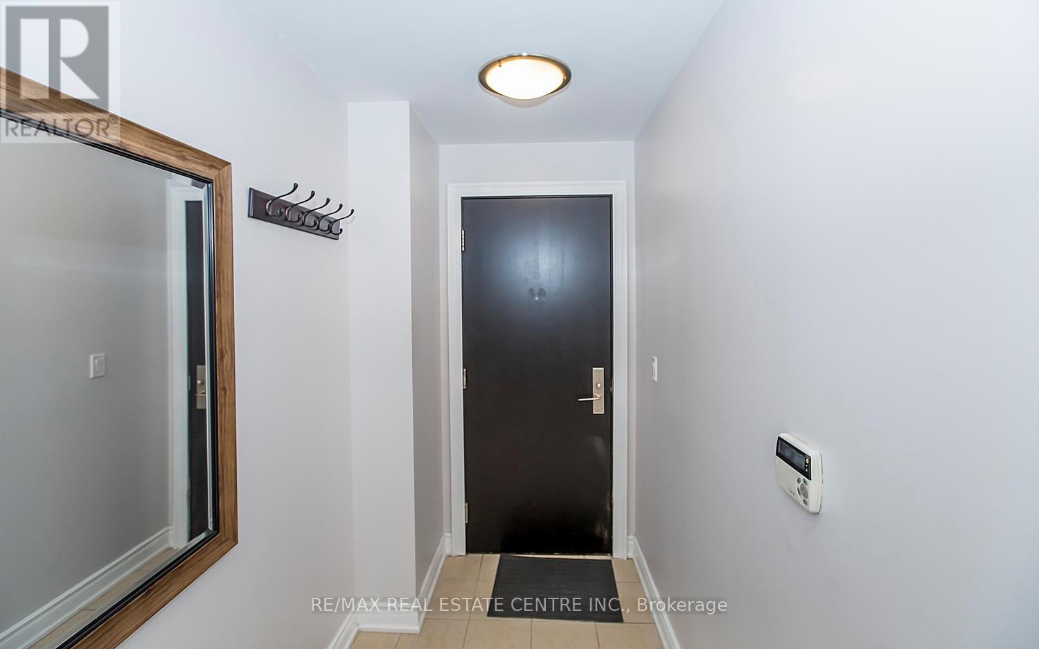 1209 - 80 Absolute Avenue, Mississauga, Ontario  L4Z 0A5 - Photo 3 - W13075202