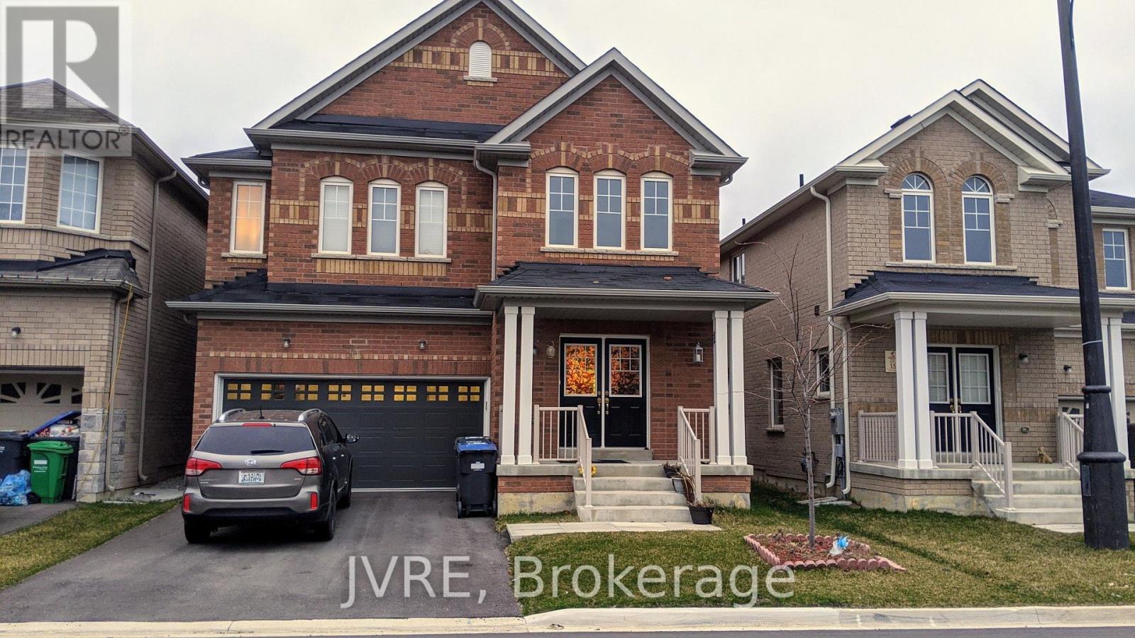 31 COOKVIEW DRIVE, Brampton, Ontario