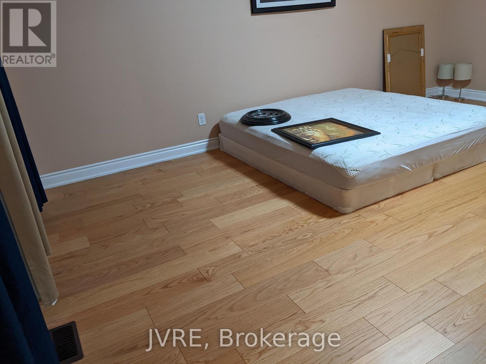 31 Cookview Drive, Brampton, Ontario  L6R 3T7 - Photo 11 - W13075204