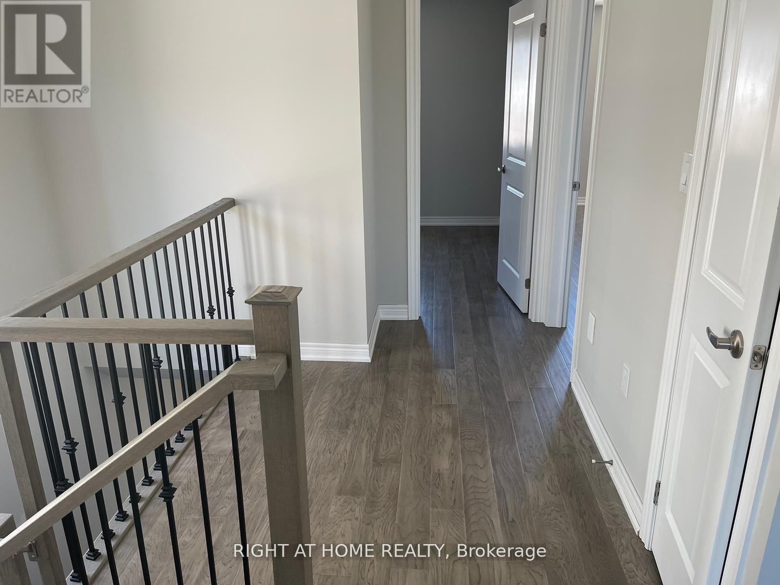 109 Aquasanta Crescent, Hamilton, Ontario  L9B 0J8 - Photo 14 - X13075182