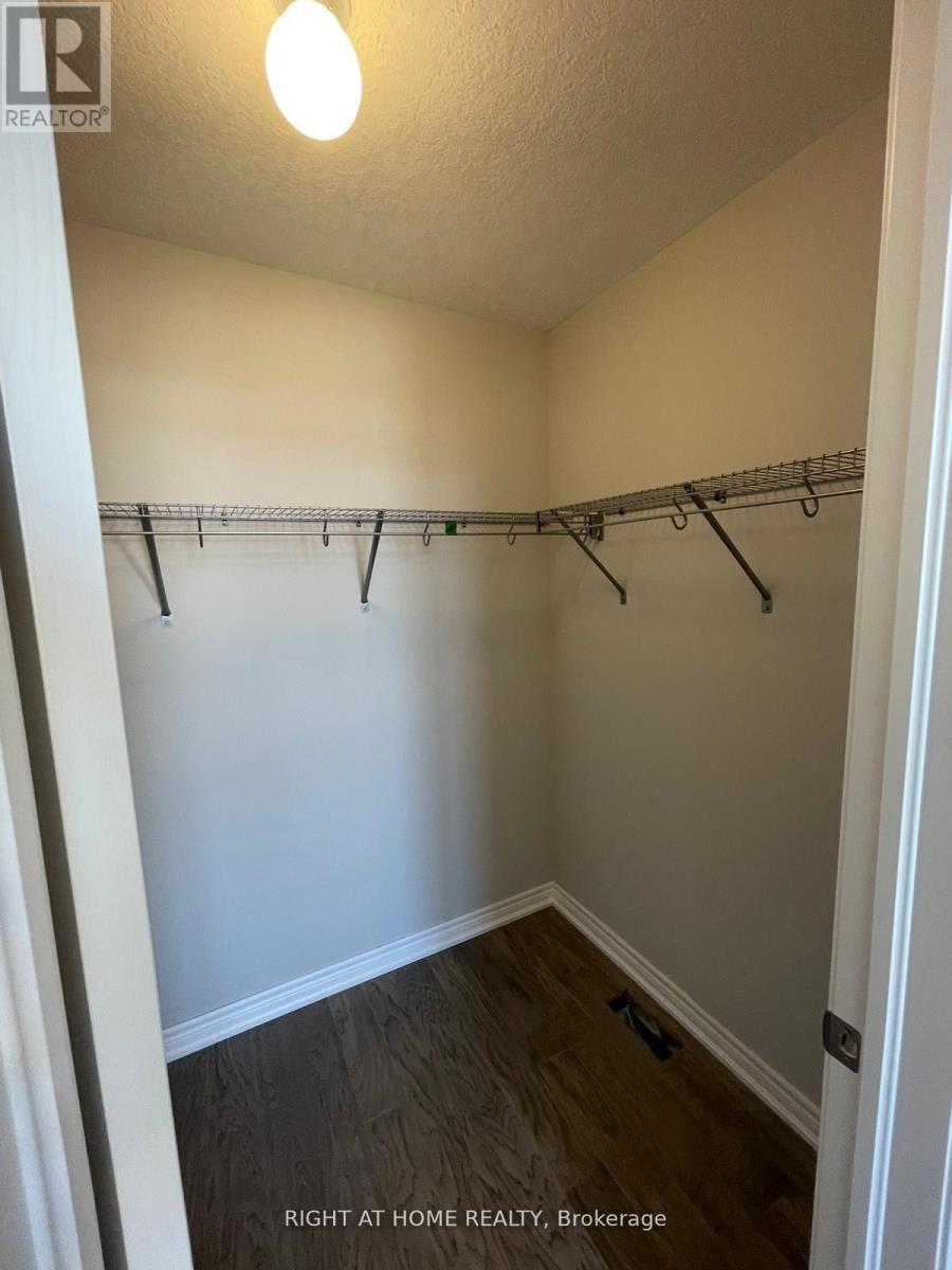 109 Aquasanta Crescent, Hamilton, Ontario  L9B 0J8 - Photo 17 - X13075182