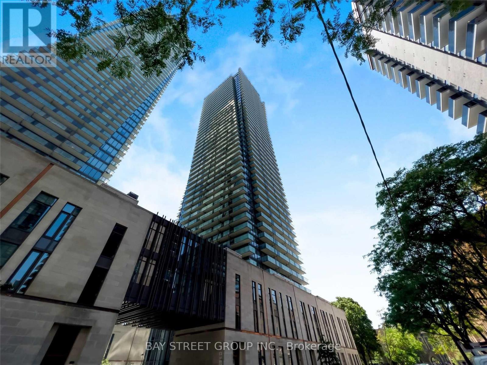 2910 - 65 ST MARY STREET, Toronto, Ontario