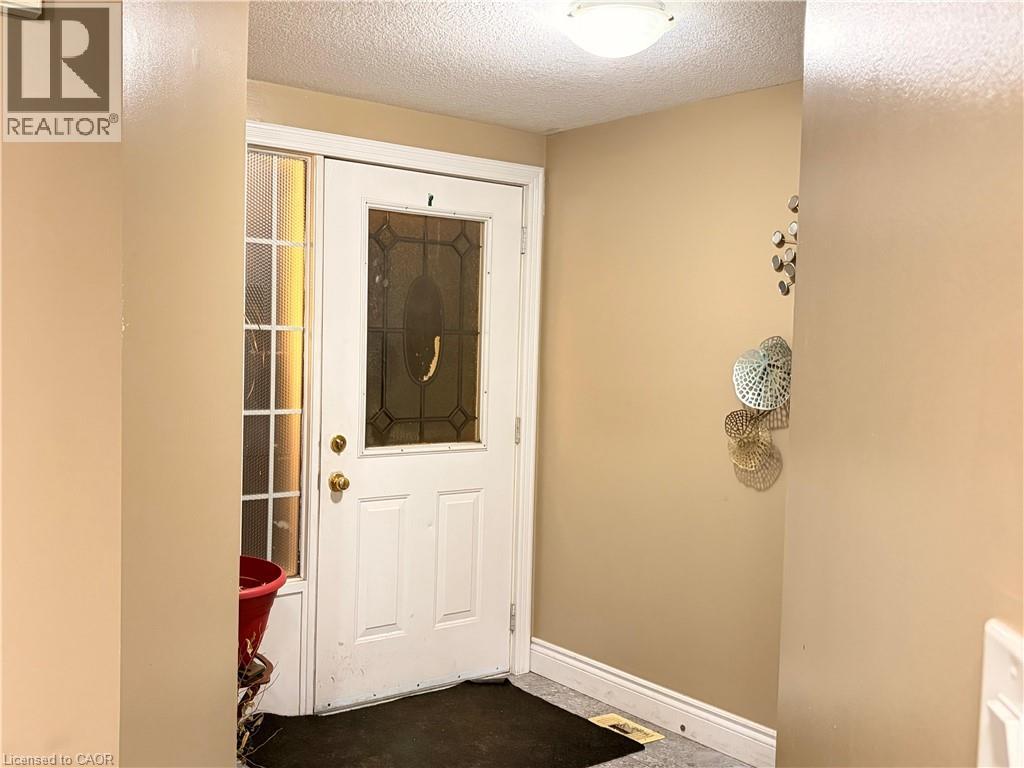 1126 Copper Leaf Crescent, Kitchener, Ontario  N2E 3W4 - Photo 10 - 40823482