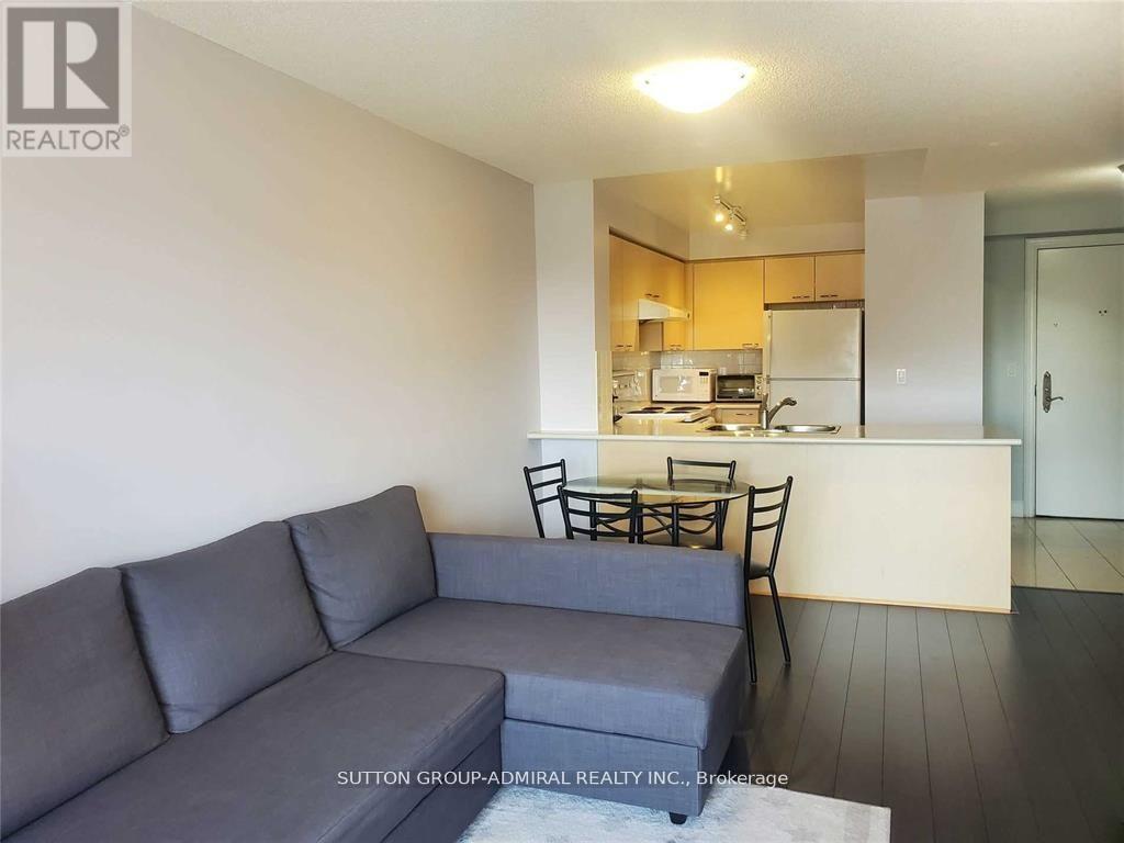 602 - 51 Saddlecreek Drive, Markham, Ontario  L3T 7Z1 - Photo 3 - N13075214