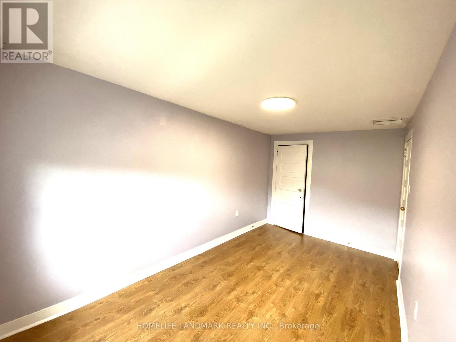 140 Vale Avenue, Newmarket, Ontario  L3Y 3N4 - Photo 18 - N13075234