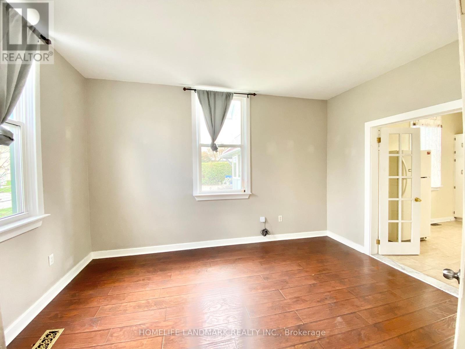 140 Vale Avenue, Newmarket, Ontario  L3Y 3N4 - Photo 6 - N13075234
