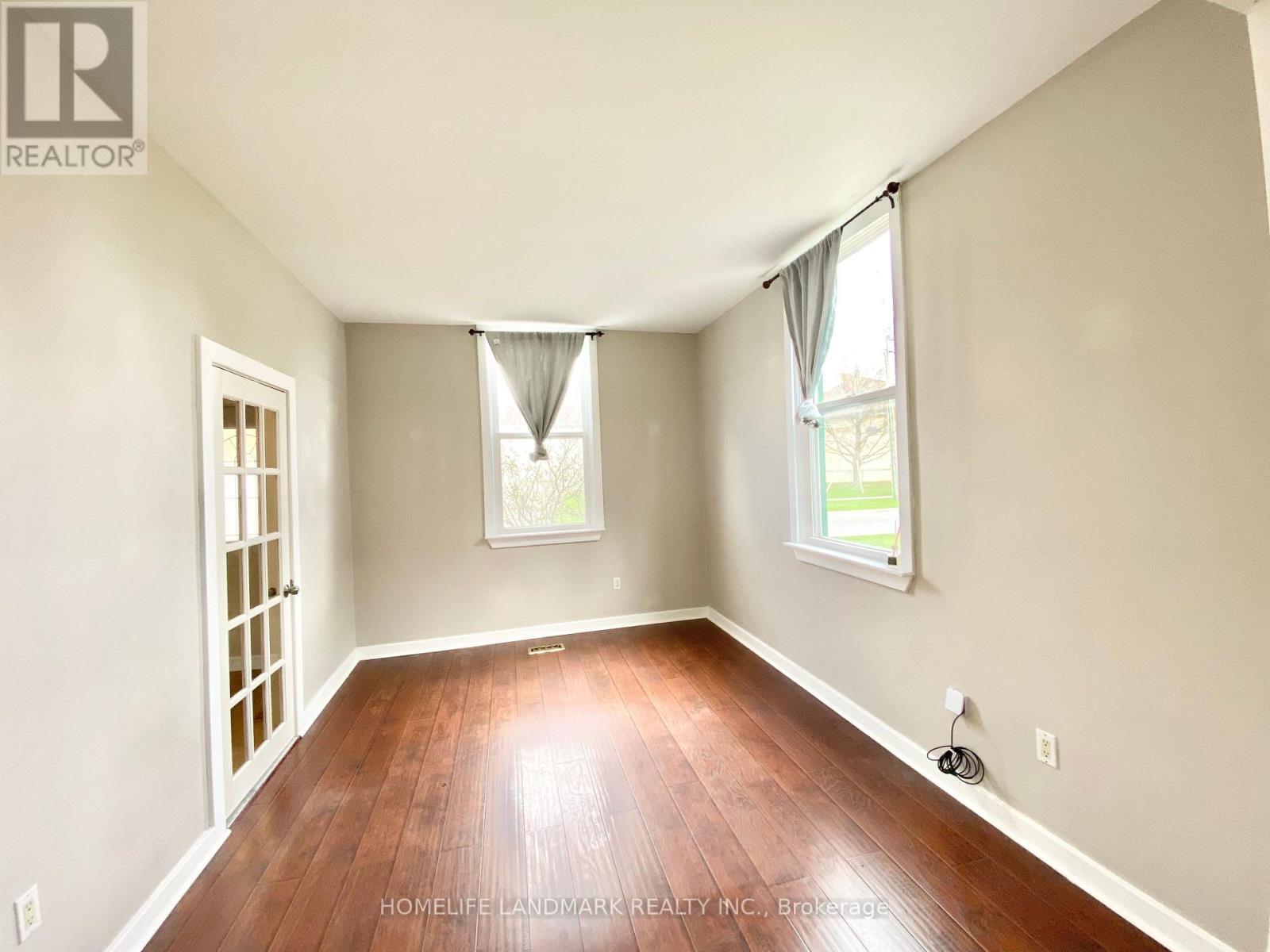 140 Vale Avenue, Newmarket, Ontario  L3Y 3N4 - Photo 8 - N13075234
