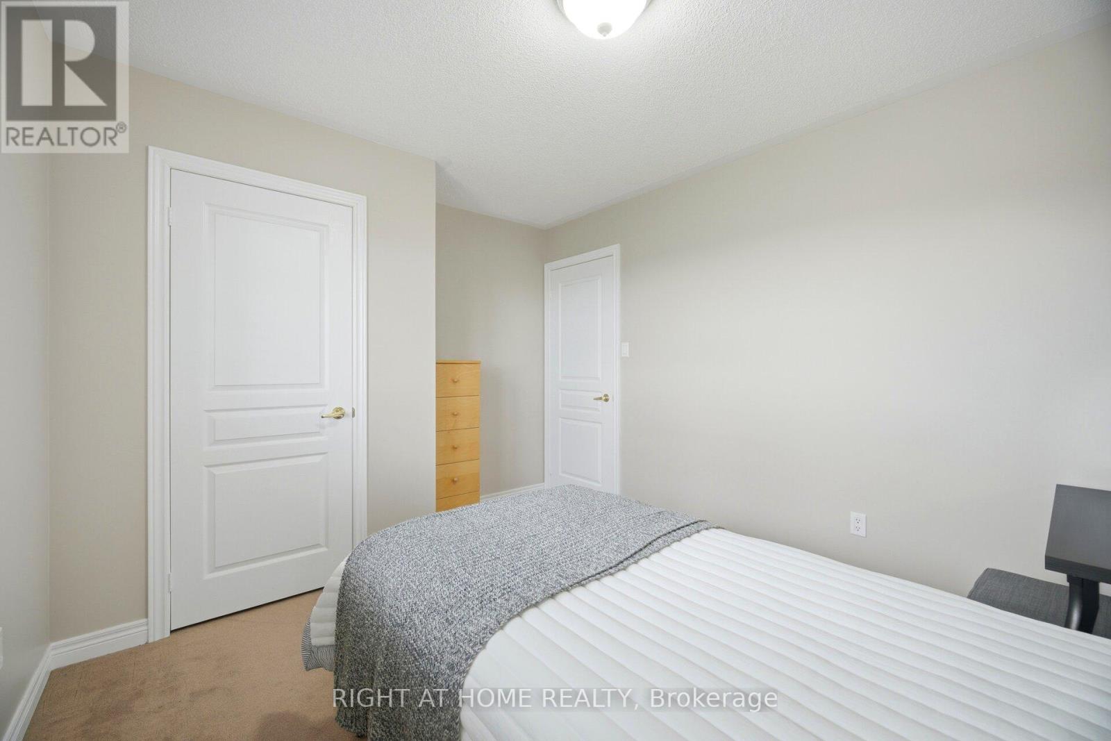 333 Sunny Meadow Boulevard, Brampton, Ontario  L6R 0E9 - Photo 29 - W13075216