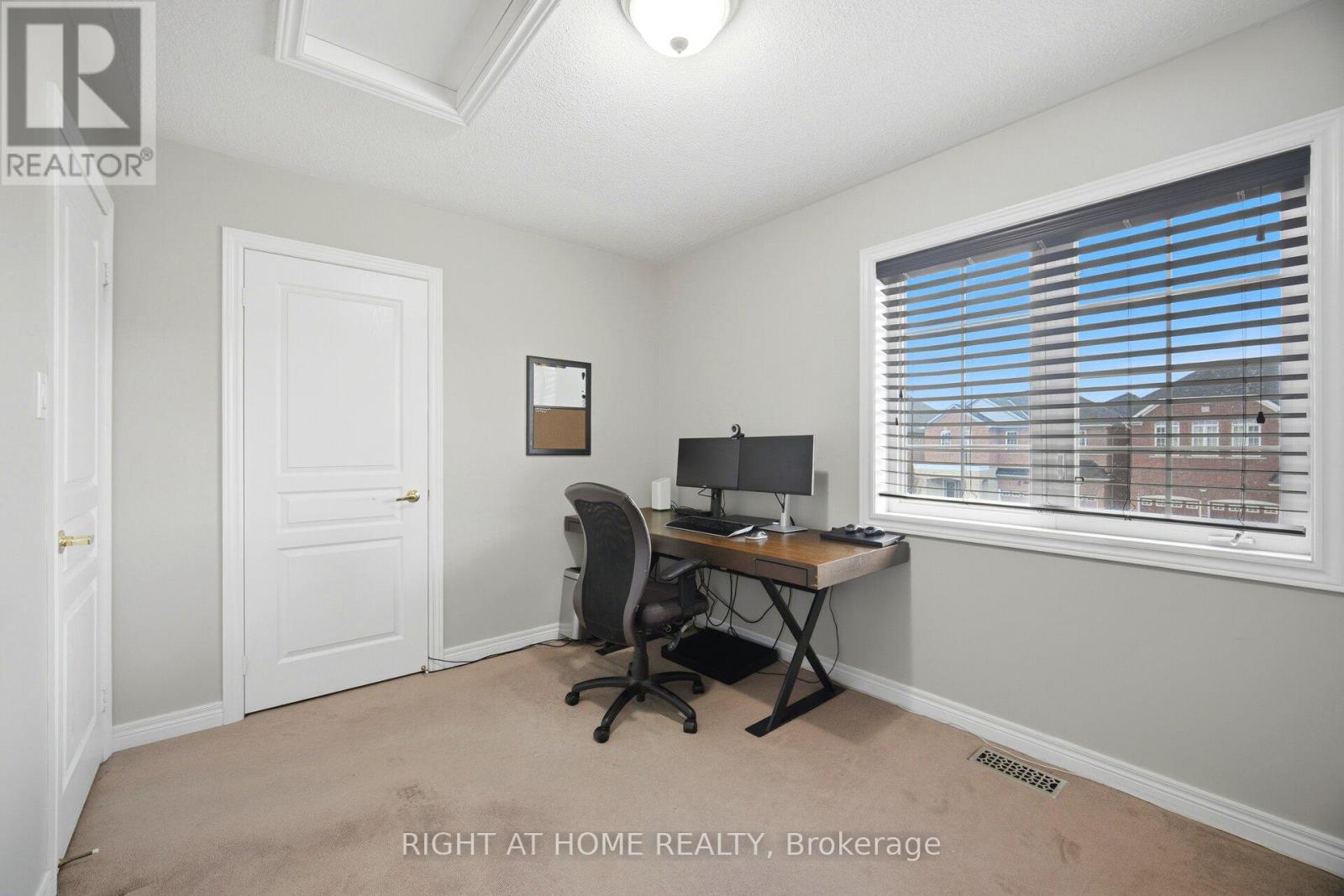 333 Sunny Meadow Boulevard, Brampton, Ontario  L6R 0E9 - Photo 34 - W13075216