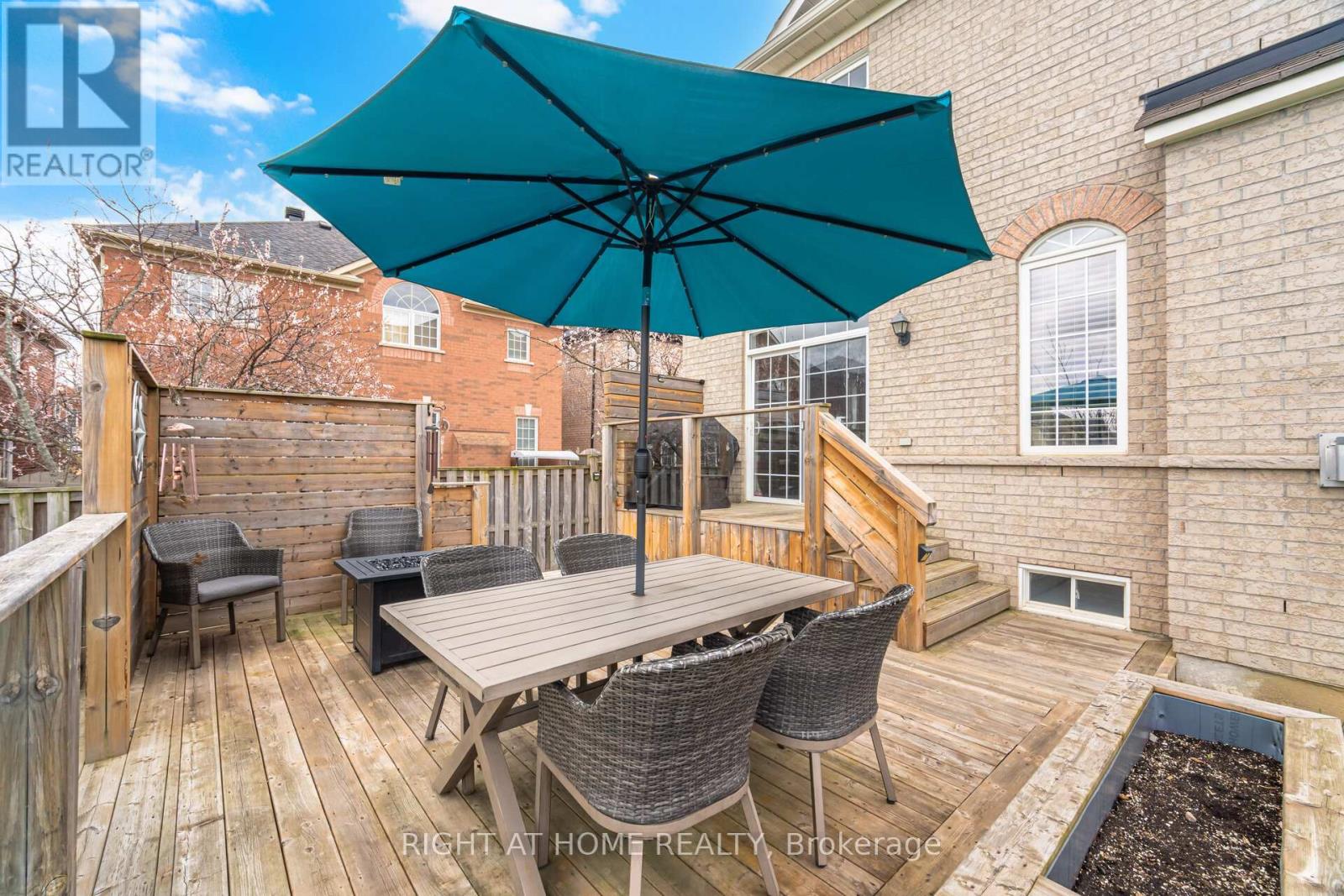 333 Sunny Meadow Boulevard, Brampton, Ontario  L6R 0E9 - Photo 37 - W13075216