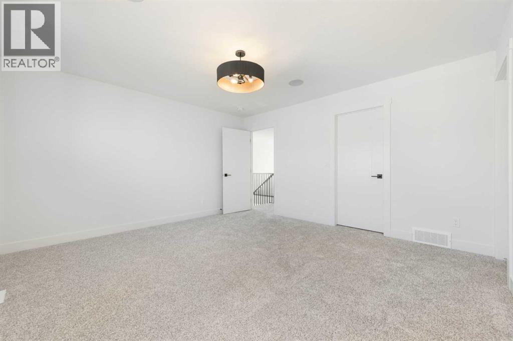 105 Waterford Passage, Chestermere, Alberta  T1X 3B4 - Photo 28 - A2307373