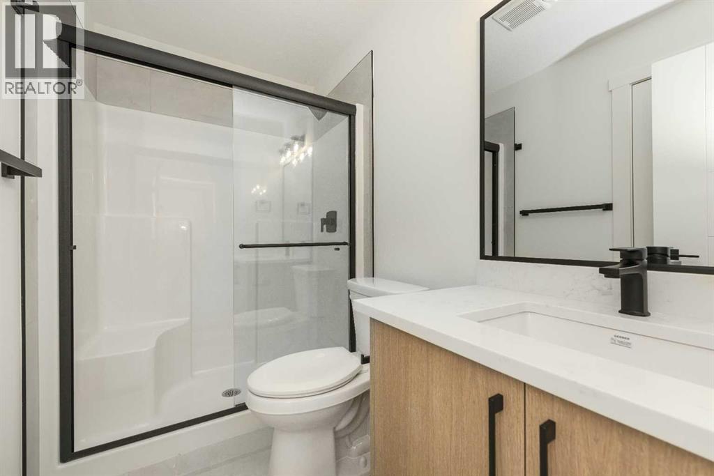105 Waterford Passage, Chestermere, Alberta  T1X 3B4 - Photo 34 - A2307373