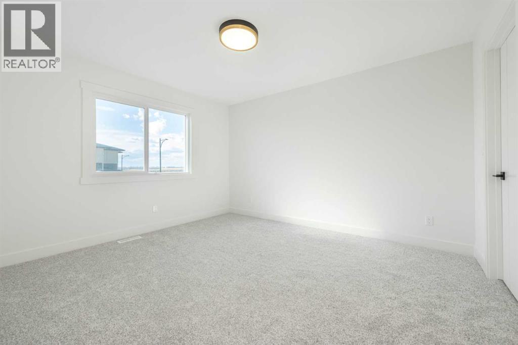 105 Waterford Passage, Chestermere, Alberta  T1X 3B4 - Photo 37 - A2307373