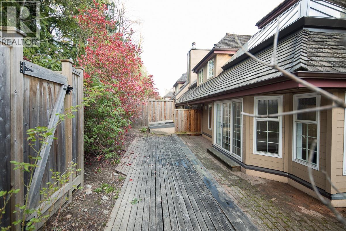 27 3980 Canada Way, Burnaby, British Columbia  V5G 1G7 - Photo 12 - R3118462
