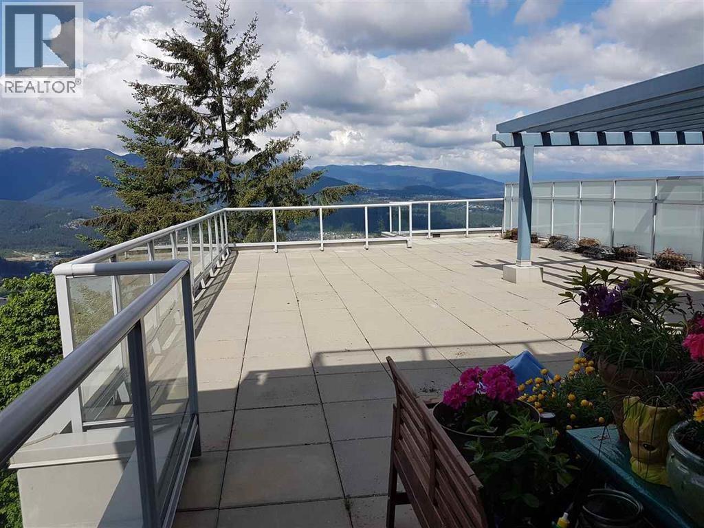 803 9262 University Crescent, Burnaby, British Columbia  V5A 0A4 - Photo 2 - R3118664