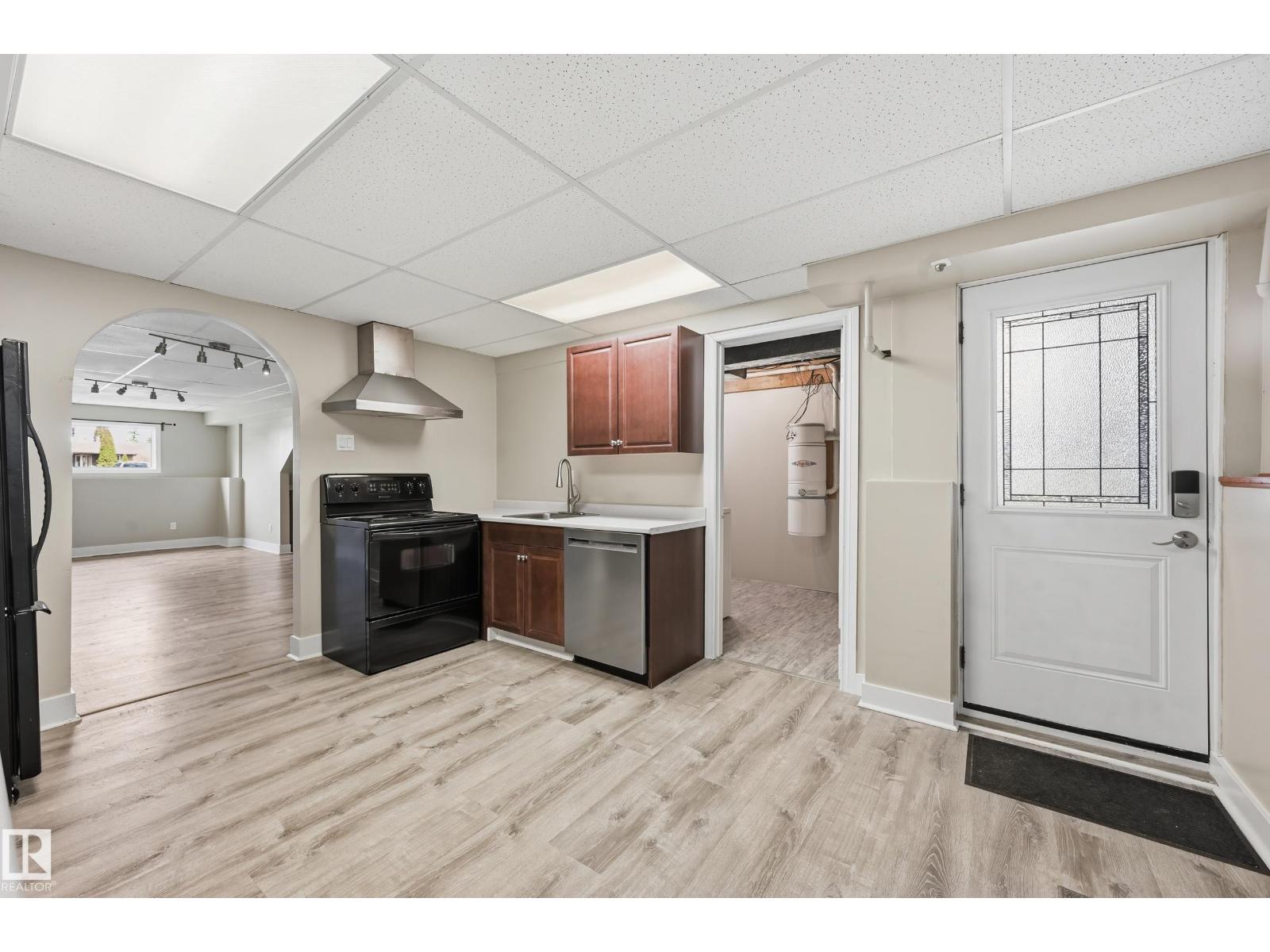 1729 65 St Nw, Edmonton, Alberta  T6L 1N1 - Photo 30 - E4485488
