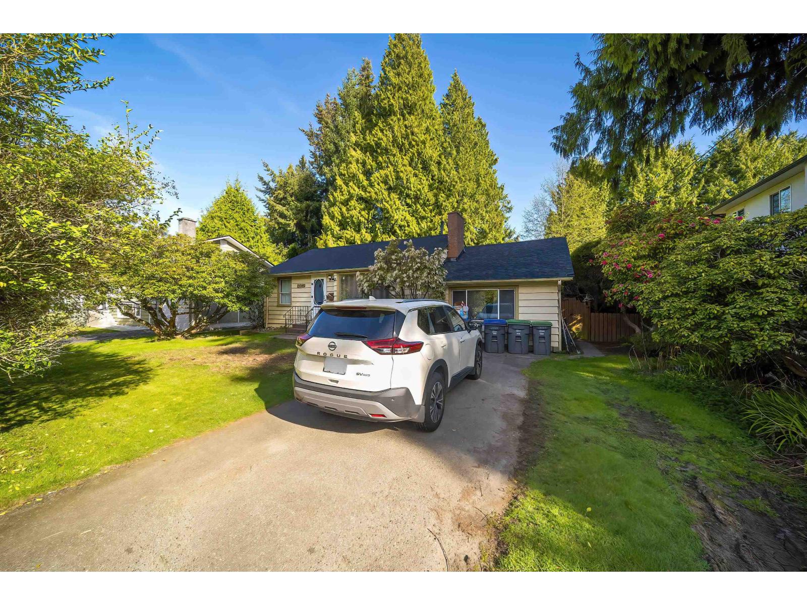 13029 15a Avenue, Surrey, British Columbia  V4A 1M2 - Photo 2 - R3110048