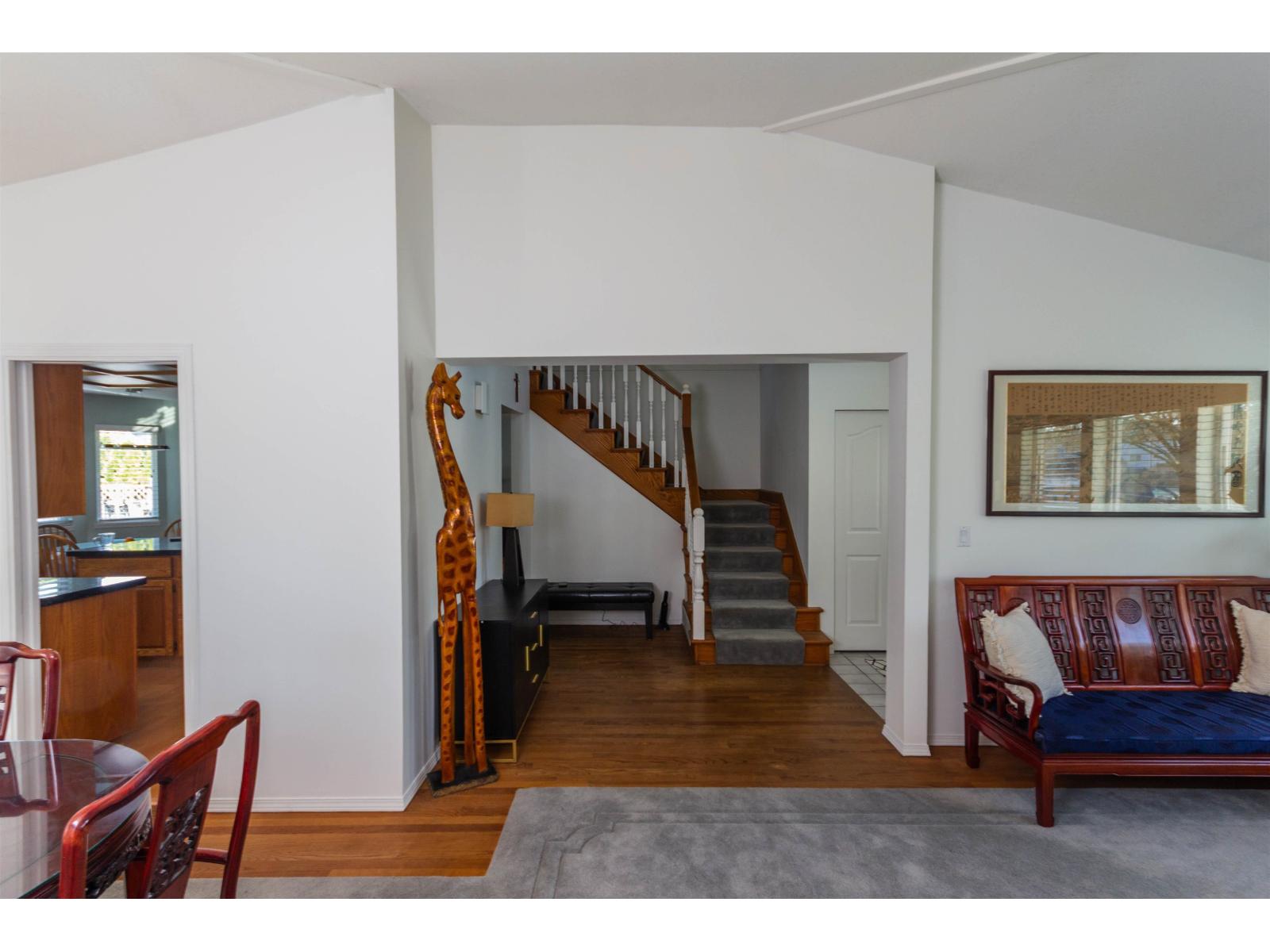 11083 153a Street, Surrey, British Columbia  V3R 9H8 - Photo 7 - R3118584