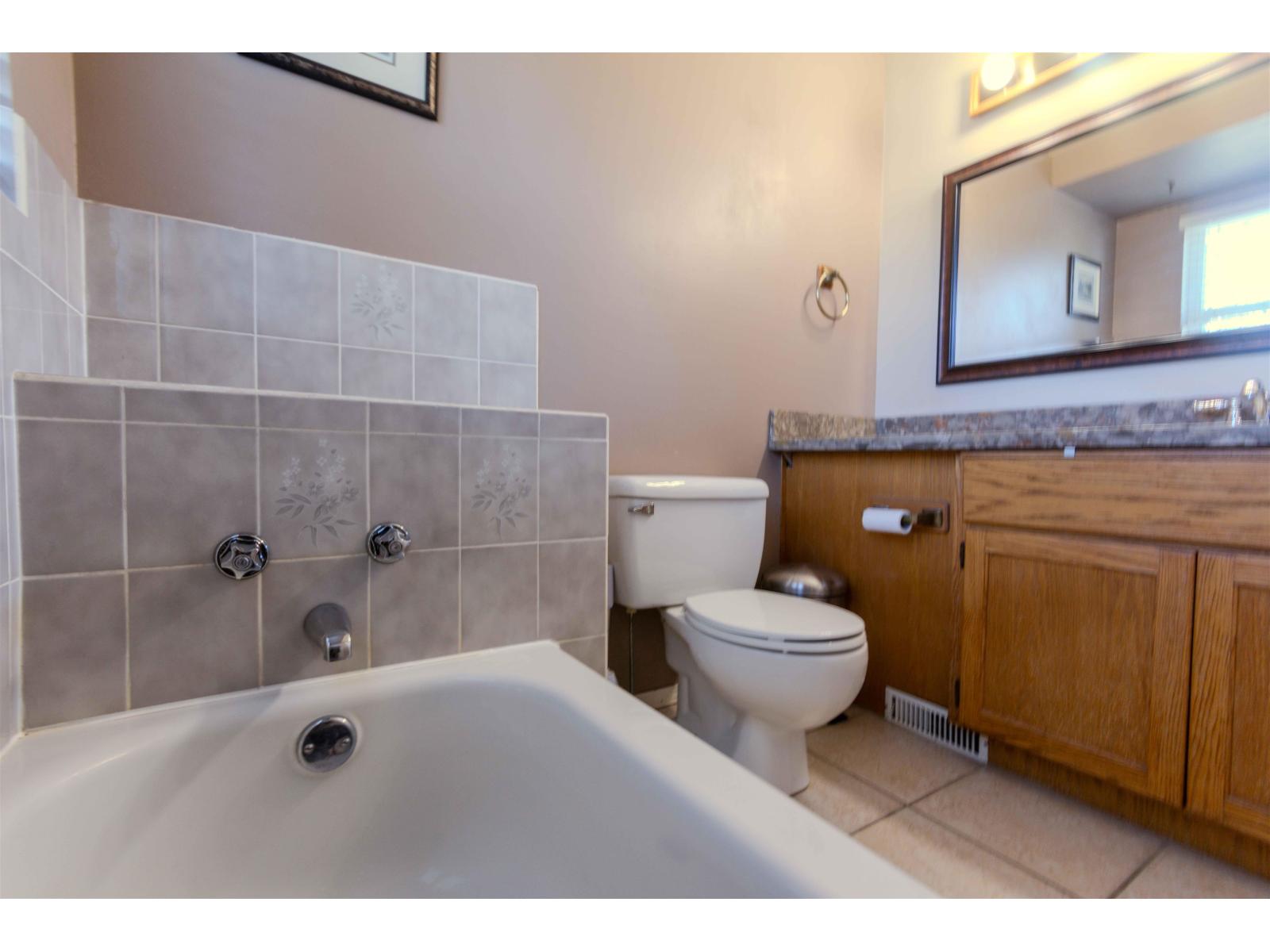 11083 153a Street, Surrey, British Columbia  V3R 9H8 - Photo 26 - R3118584