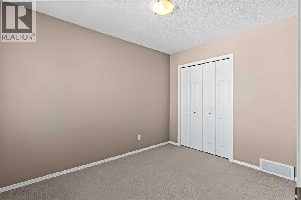 138 Saddlecrest Park Ne, Calgary, Alberta  T3J 5L5 - Photo 24 - A2290020
