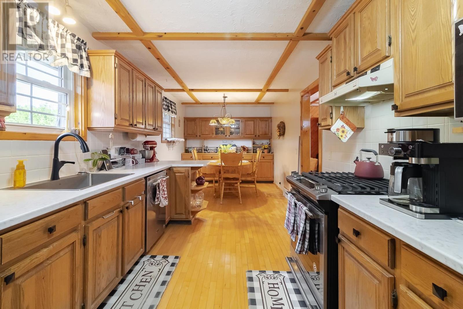 690 Walls Side Rd, Sault Ste. Marie, Ontario  P6A 6K4 - Photo 21 - SM260680