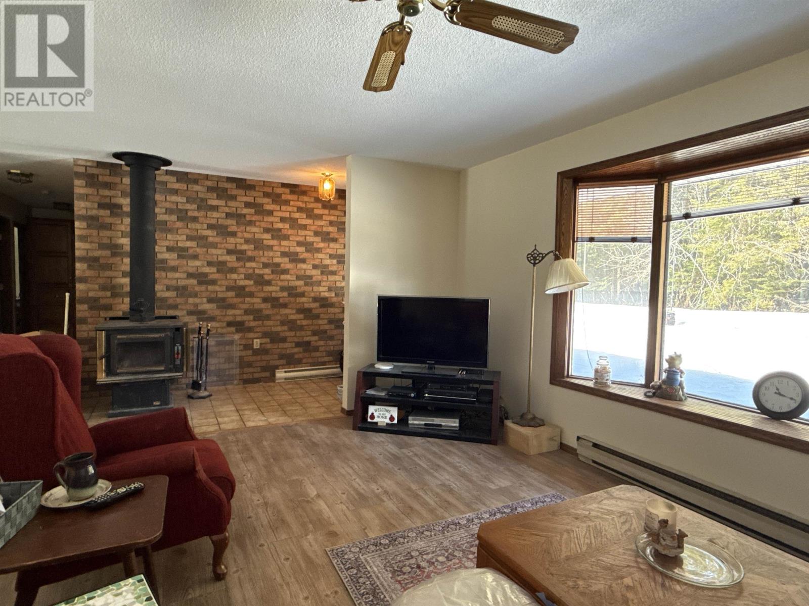 982 Hwy 608, Neebing, Ontario  P7L 0E5 - Photo 6 - TB2600822