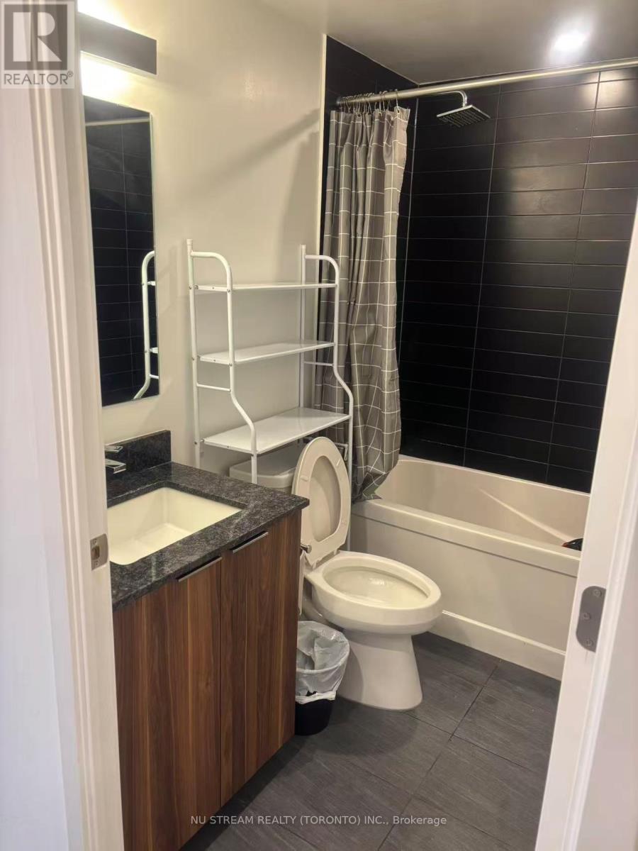 1710 - 501 Yonge Street, Toronto, Ontario  M4Y 0G8 - Photo 8 - C13055770