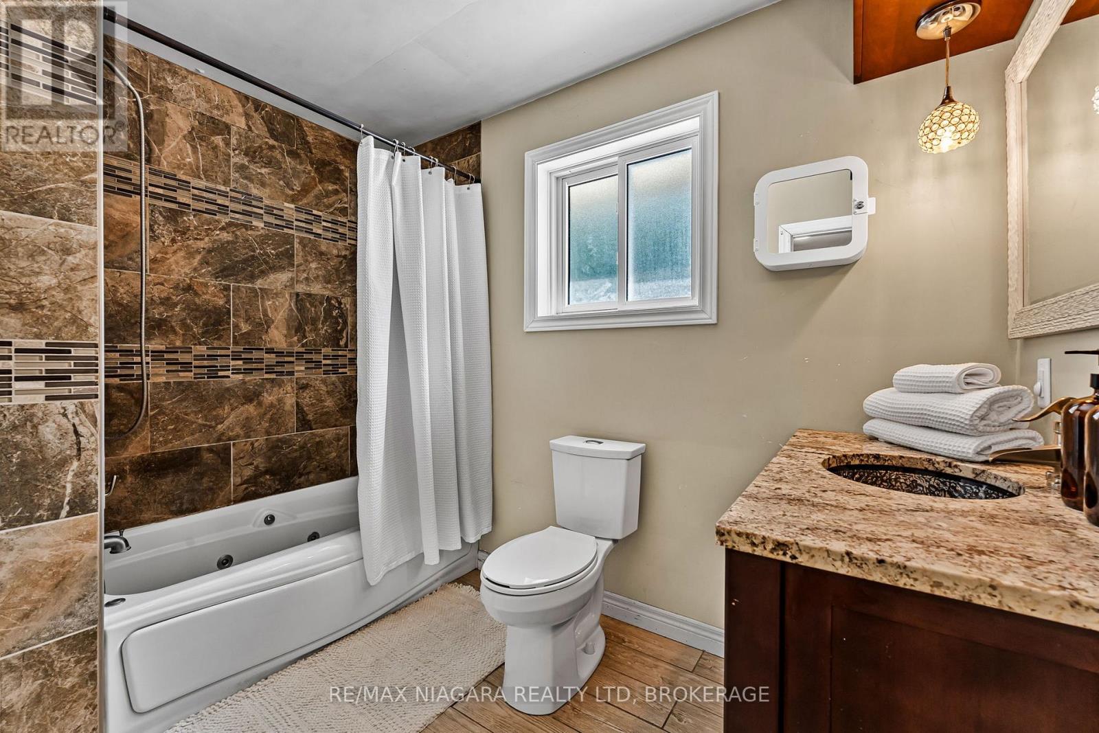 425 Fitch Street, Welland, Ontario  L3C 4W7 - Photo 14 - X13075258