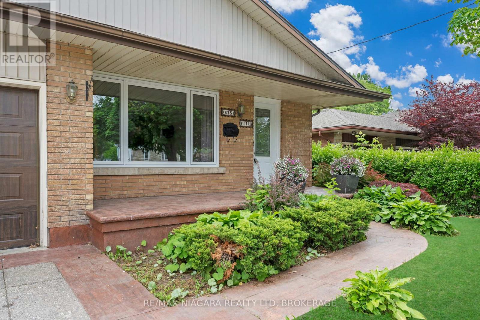 425 Fitch Street, Welland, Ontario  L3C 4W7 - Photo 3 - X13075258