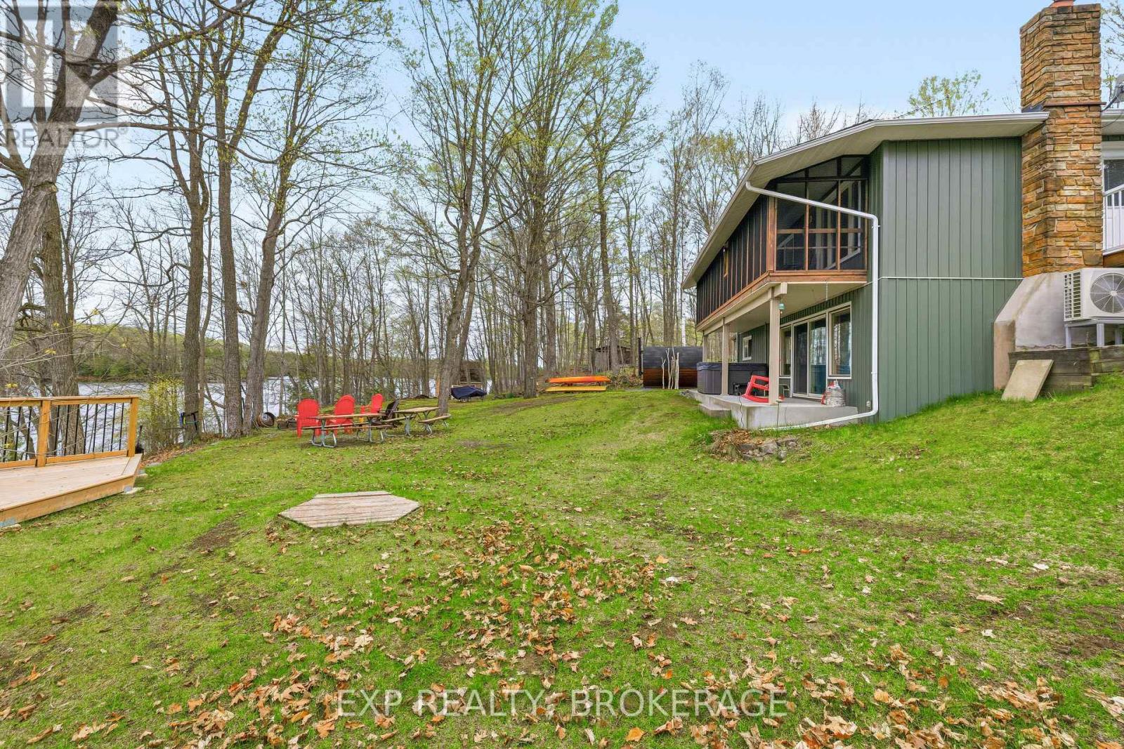 2097 Hambly Lane, Frontenac, Ontario  K0H 1W0 - Photo 32 - X12874316