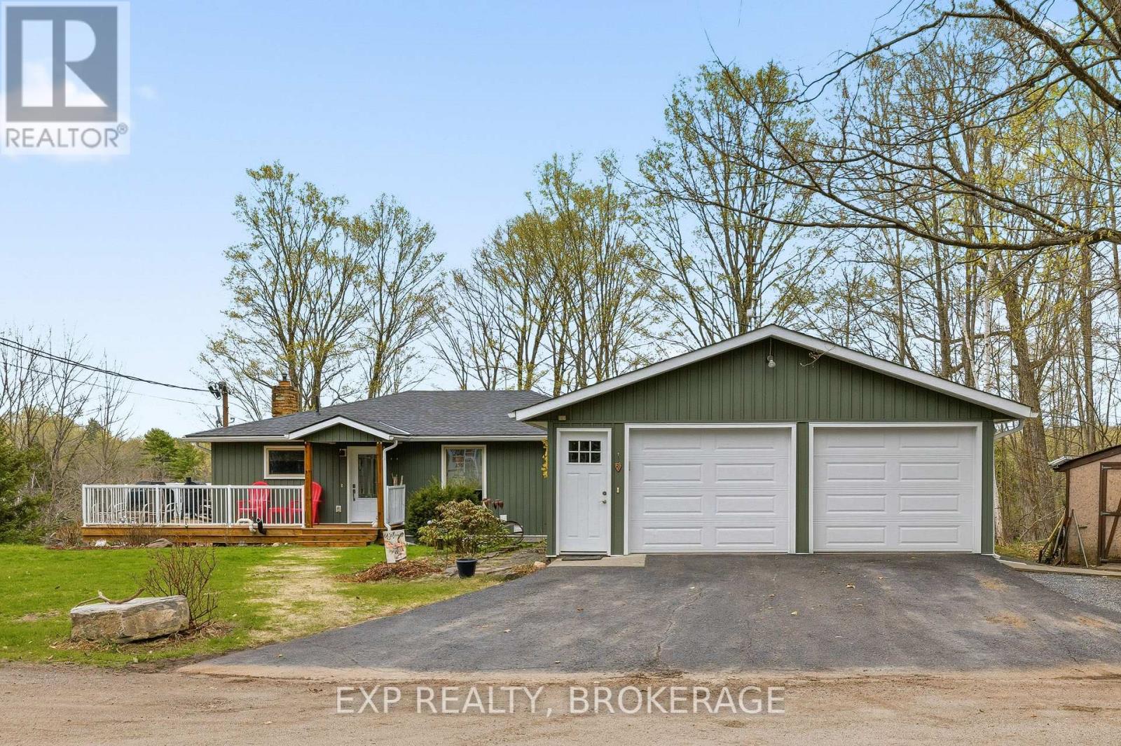 2097 Hambly Lane, Frontenac, Ontario  K0H 1W0 - Photo 3 - X12874316