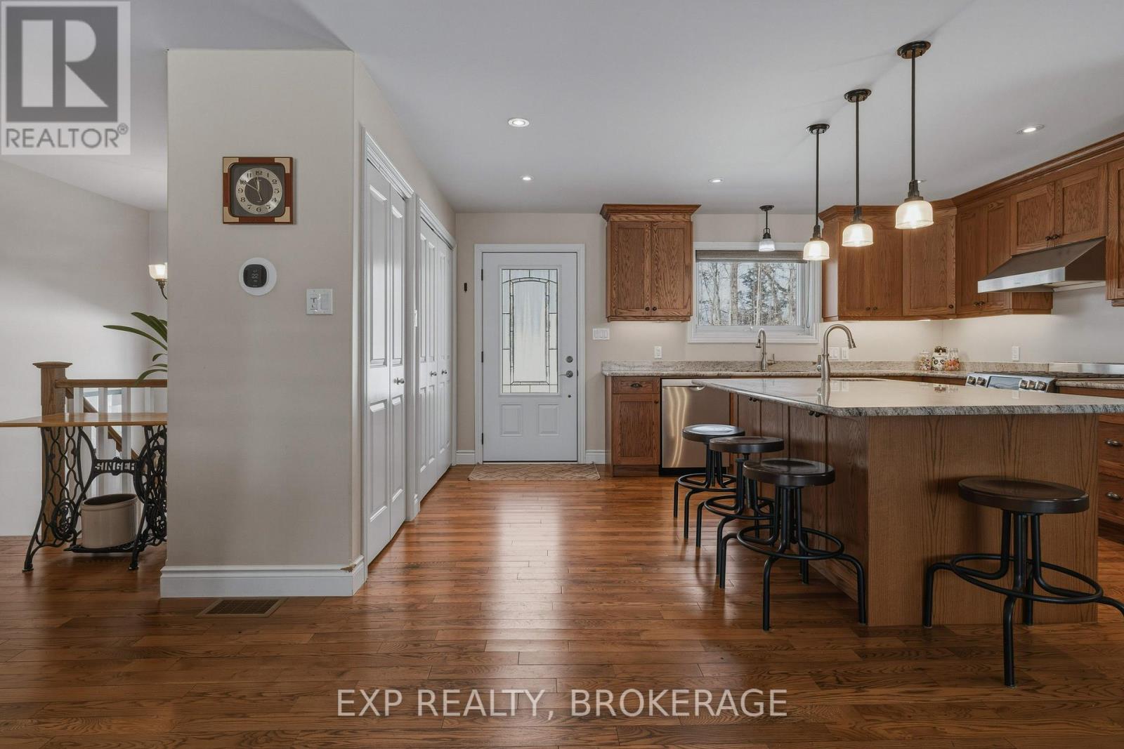 2097 Hambly Lane, Frontenac, Ontario  K0H 1W0 - Photo 4 - X12874316