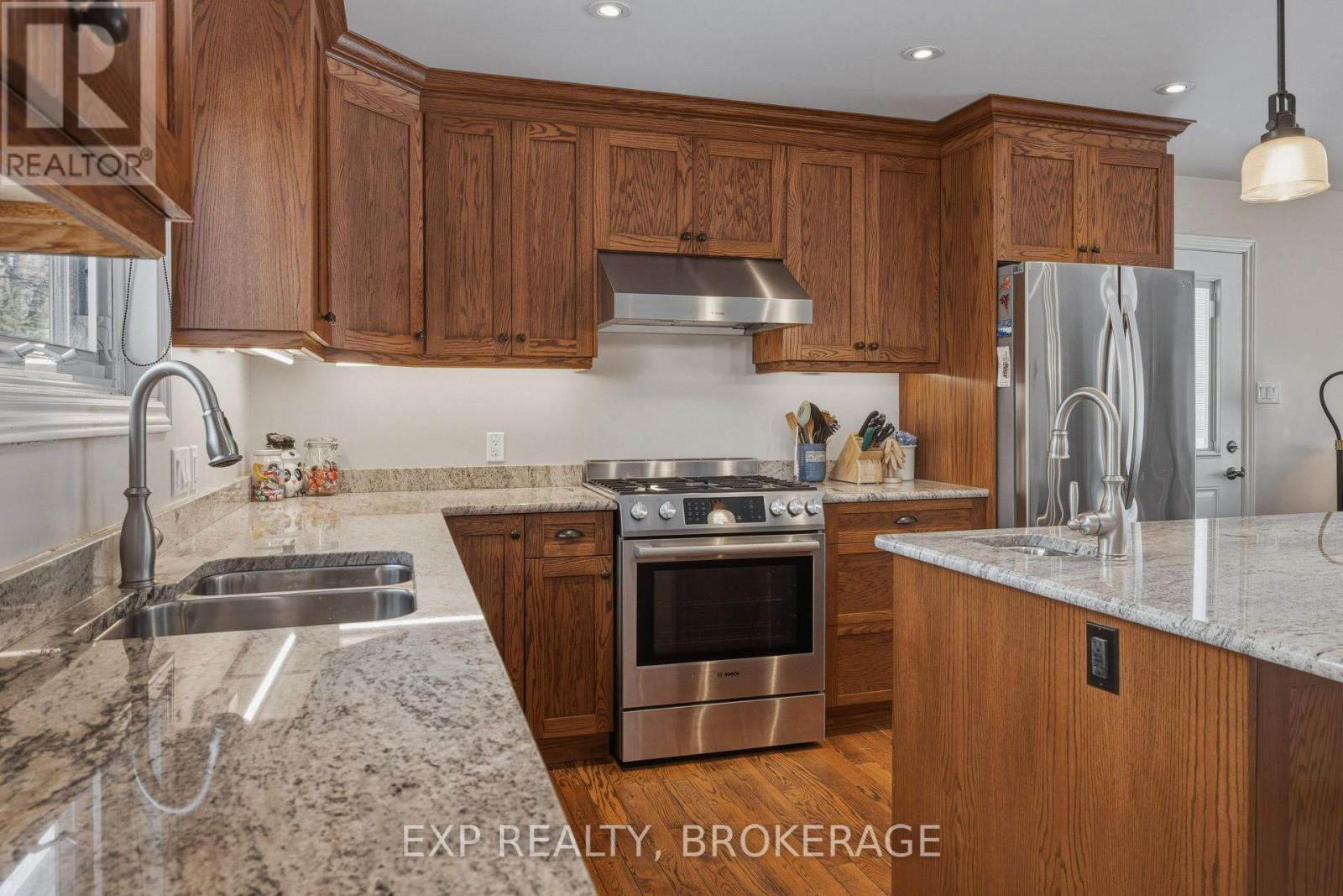 2097 Hambly Lane, Frontenac, Ontario  K0H 1W0 - Photo 8 - X12874316