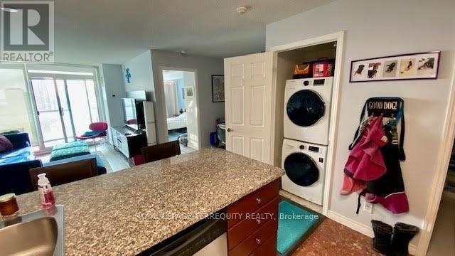 3912 - 30 Grand Trunk Crescent, Toronto, Ontario  M5J 3A4 - Photo 2 - C13075244