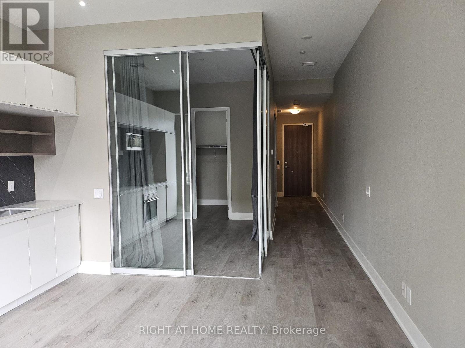 426 - 111 St Clair Avenue W, Toronto, Ontario  M4V 1N5 - Photo 13 - C13075266