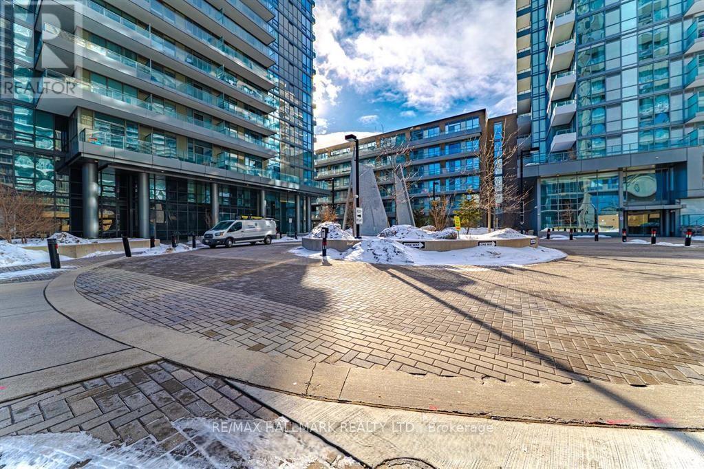 2008 - 56 Forest Manor Road, Toronto, Ontario  M2J 1M6 - Photo 25 - C13075274