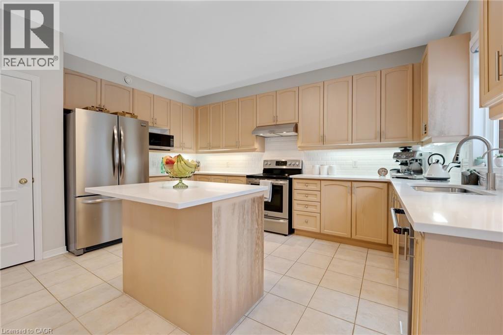 533 Woodfield Court, Kitchener, Ontario  N2P 2S8 - Photo 10 - 40812584