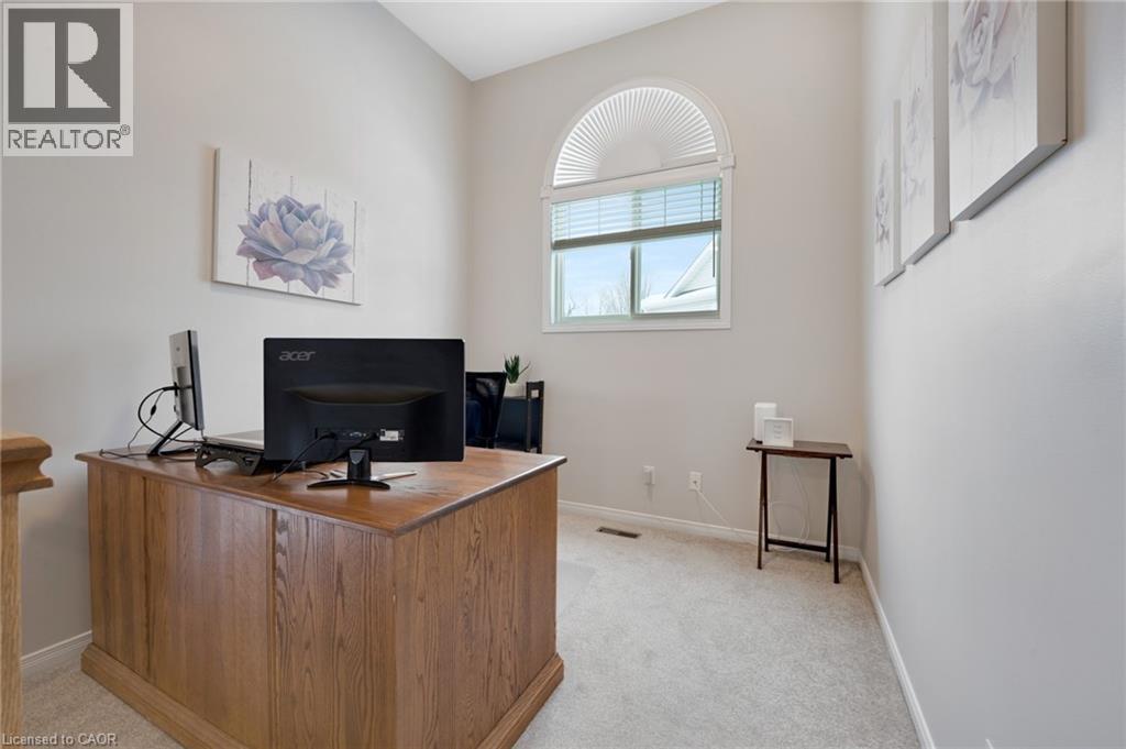 533 Woodfield Court, Kitchener, Ontario  N2P 2S8 - Photo 14 - 40812584