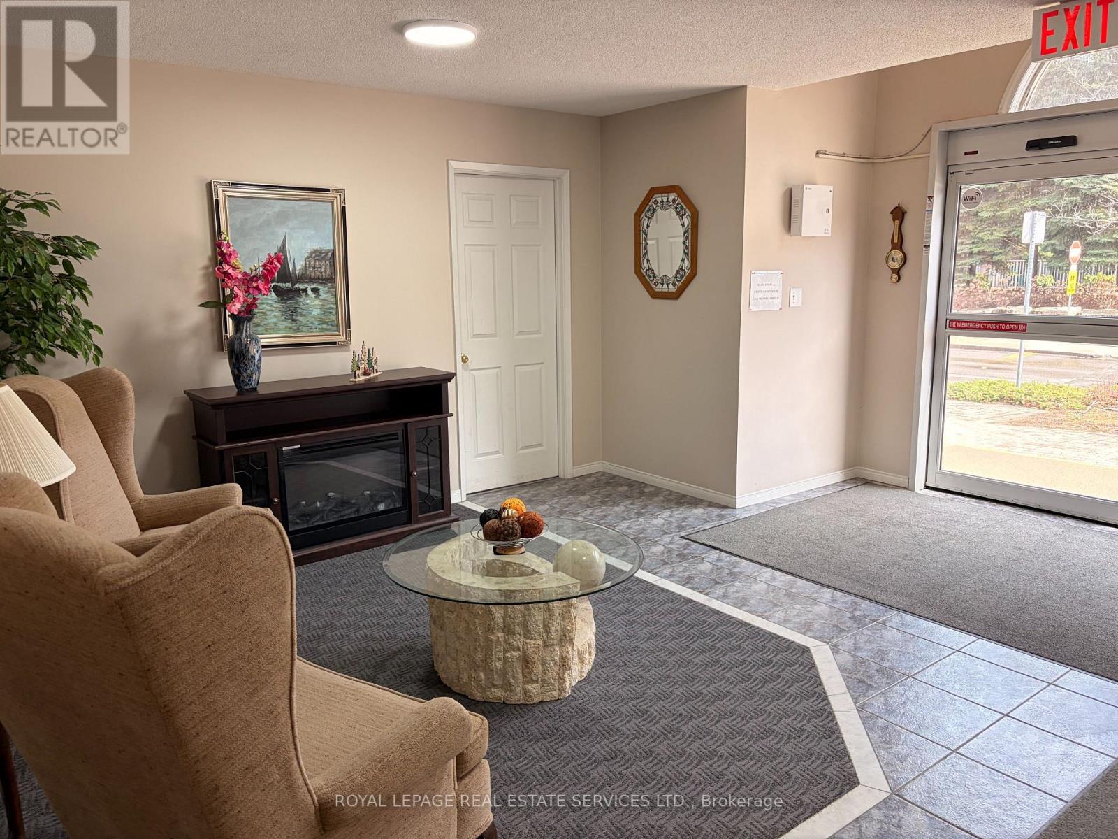 402 - 216c Plains Road W, Burlington, Ontario  L7T 4L1 - Photo 40 - W12934424