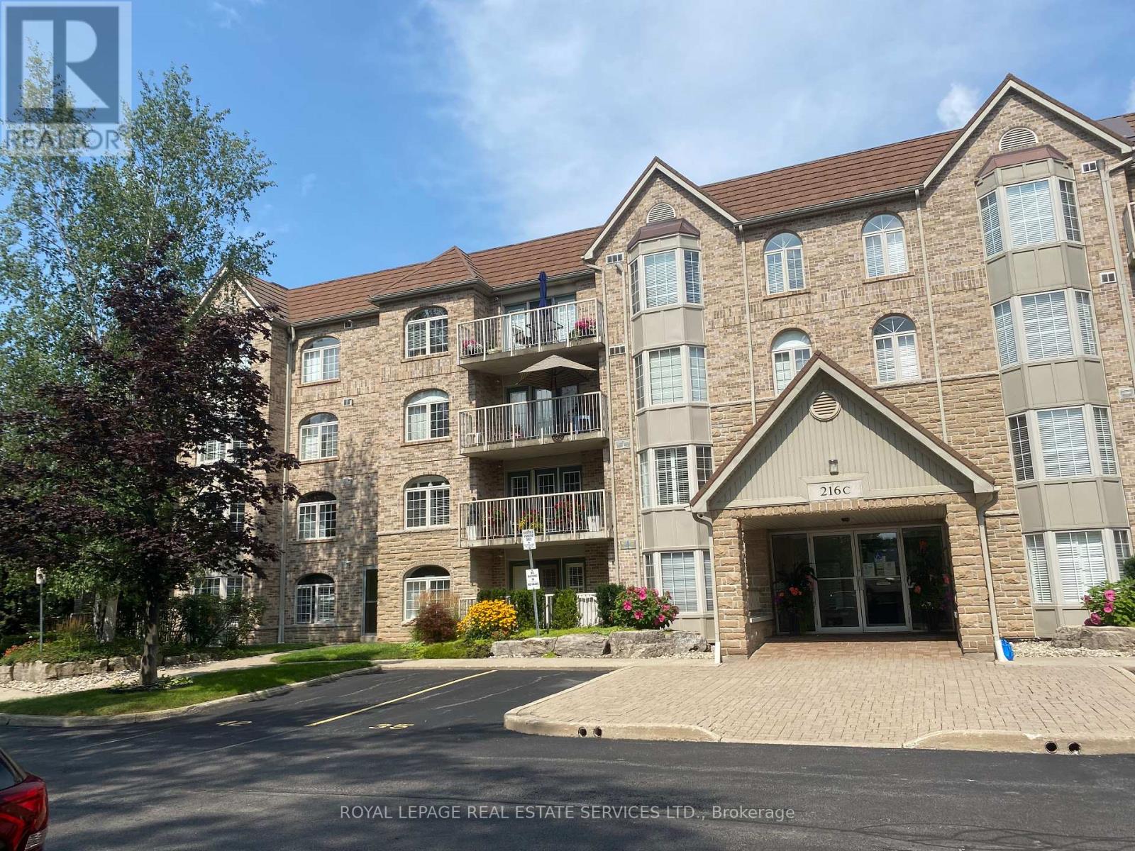 402 - 216C PLAINS ROAD W, Burlington, Ontario
