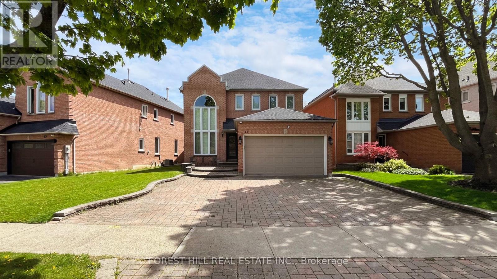 43 OAKHURST DRIVE, Vaughan, Ontario