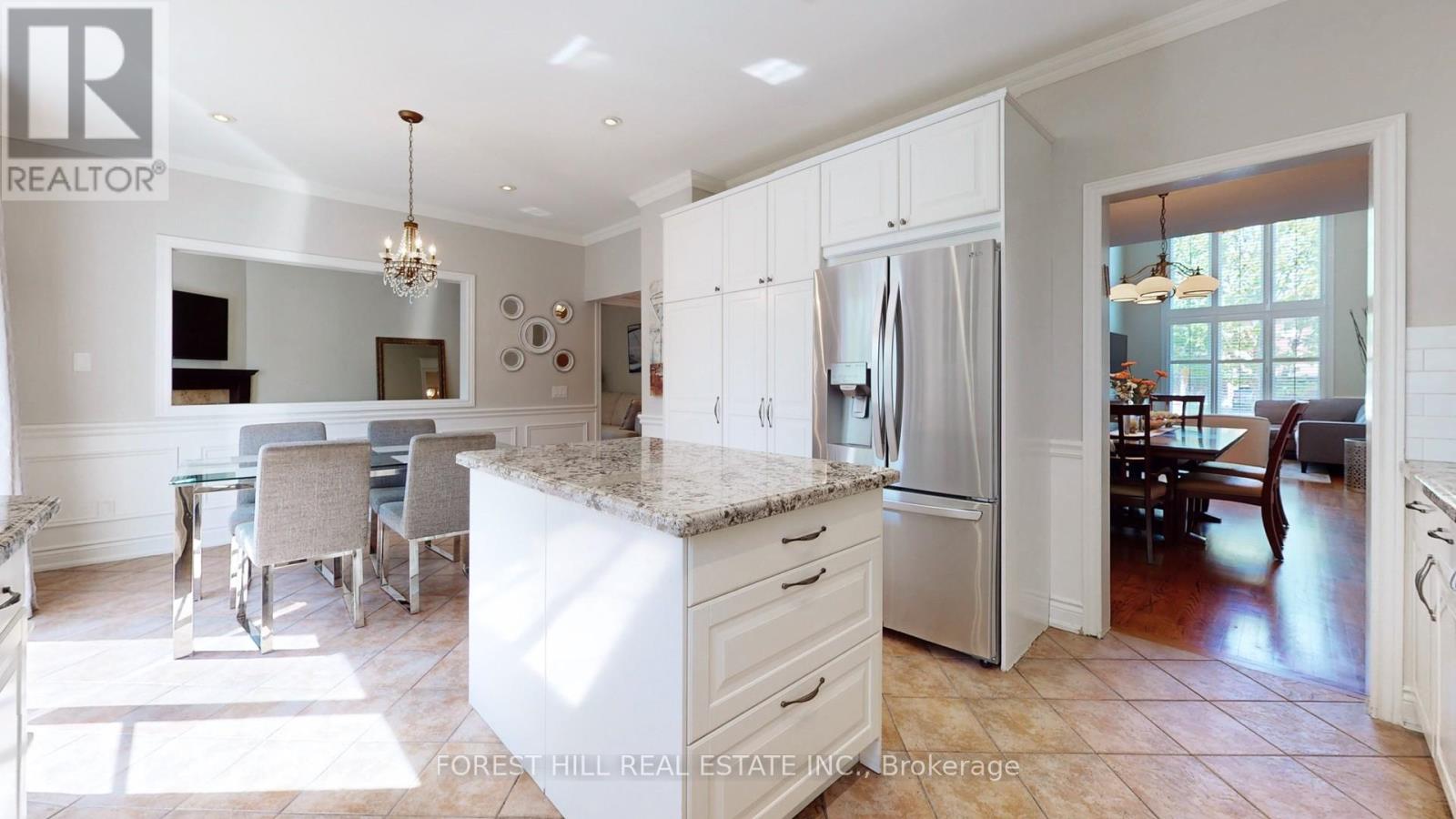 43 Oakhurst Drive, Vaughan, Ontario  L4J 7V3 - Photo 10 - N13075272