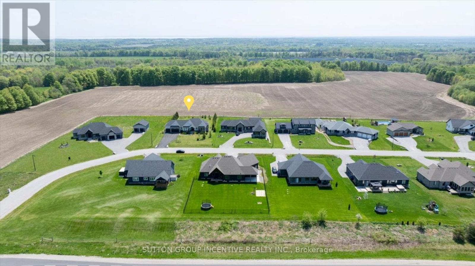 3 Best Court, Oro-Medonte, Ontario  L0L 2L0 - Photo 2 - S13075288
