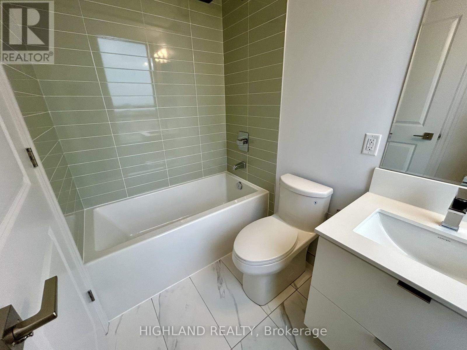 1808 - 30 Elm Drive W, Mississauga, Ontario  L5B 0N6 - Photo 11 - W13075246