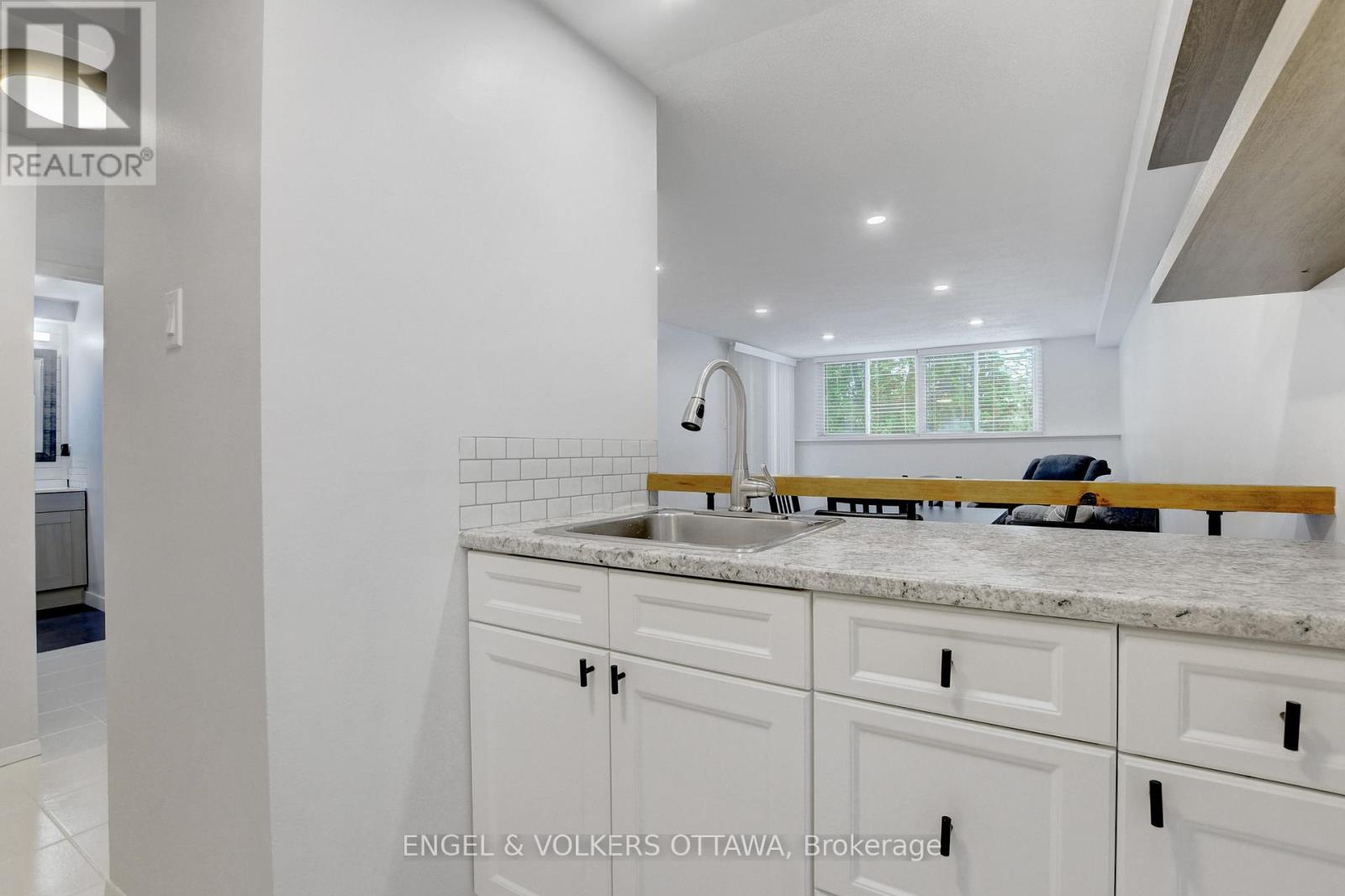 112 - 6532 Bilberry Drive, Ottawa, Ontario  K1C 4N9 - Photo 14 - X12934234