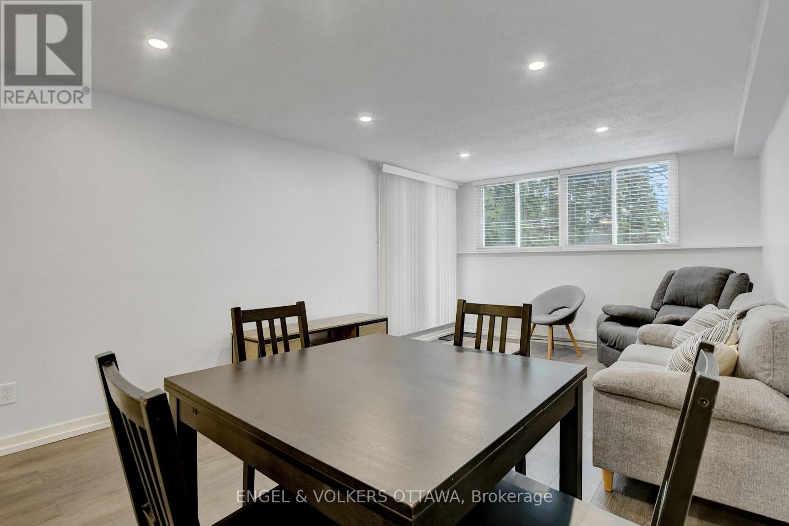 112 - 6532 Bilberry Drive, Ottawa, Ontario  K1C 4N9 - Photo 6 - X12934234